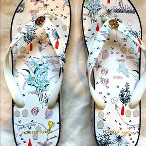 Tory Burch Poetry of Things Slides, size 8.5, used